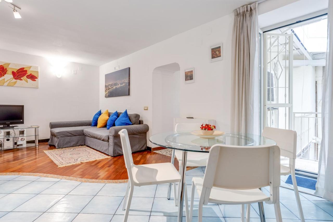Guesthost - Casa Querida Central & Elegant Flat Neapol Exteriér fotografie