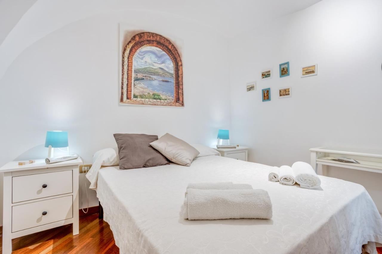 Guesthost - Casa Querida Central & Elegant Flat Neapol Exteriér fotografie