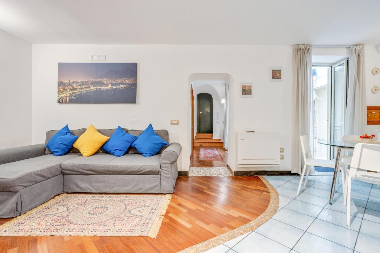 Guesthost - Casa Querida Central & Elegant Flat Neapol Exteriér fotografie